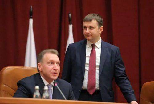 Главе минэкономразвития не стоило публично критиковать росстат: мнение (глава, минэкономразвития, стоить) Главе минэкономразвития не стоило публично критиковать росстат: мнение